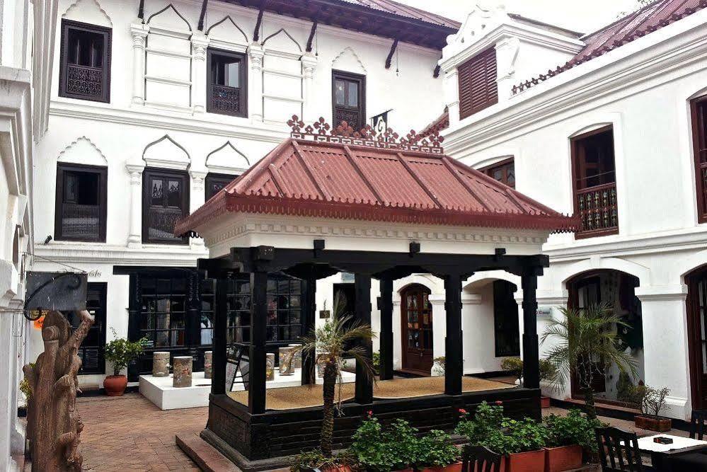 3 By Pauline Hotel