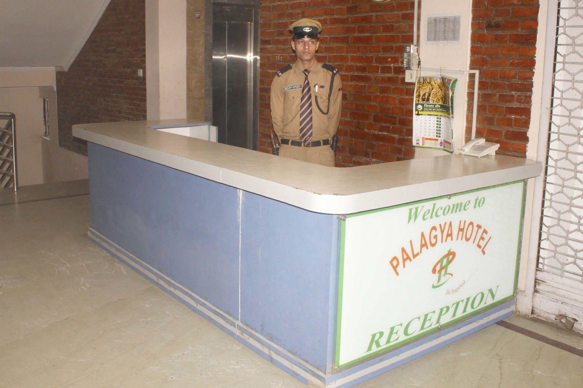 Palagya & Restaurant Hotel