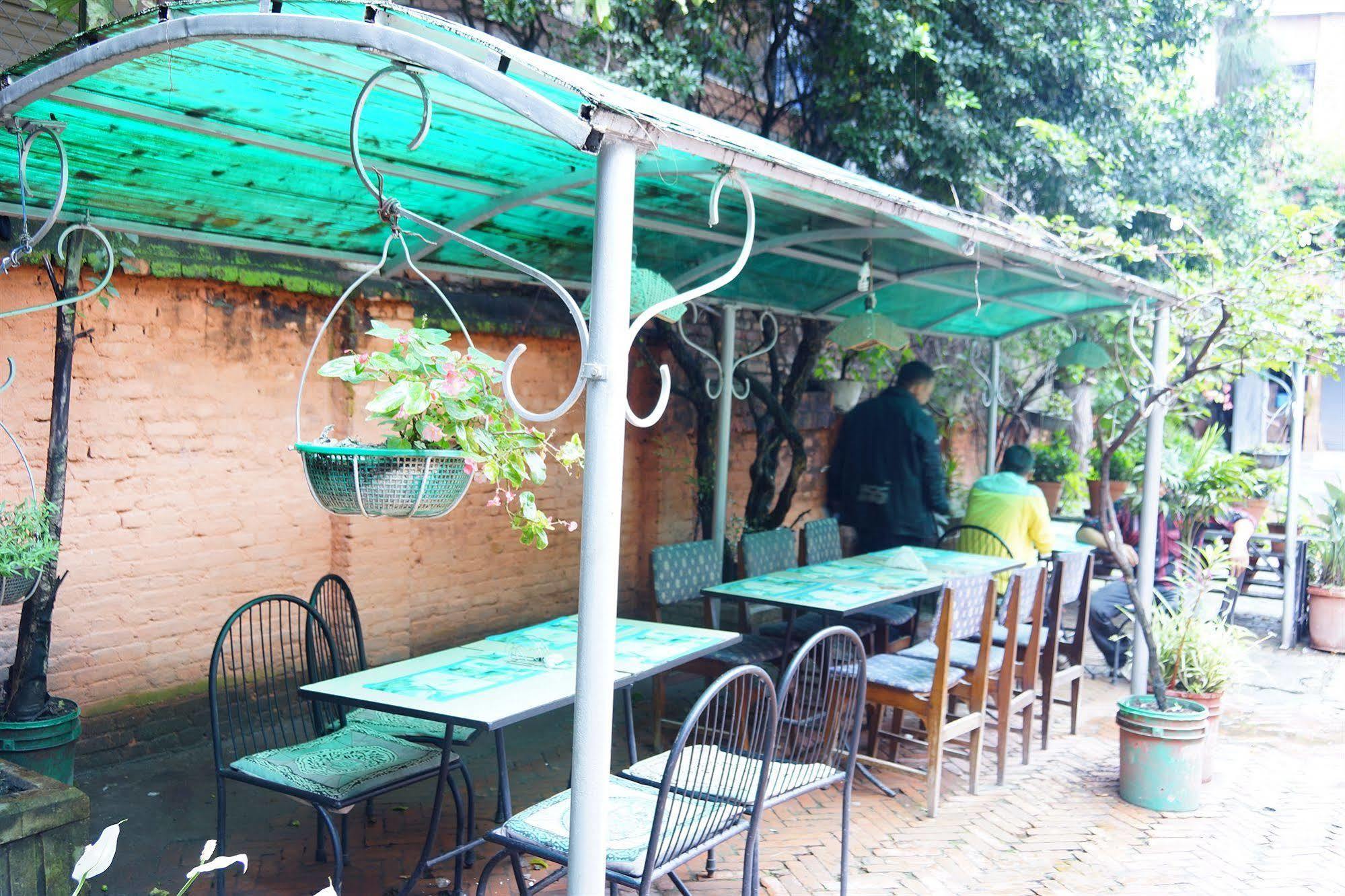 Blue Diamond Thamel Hotel