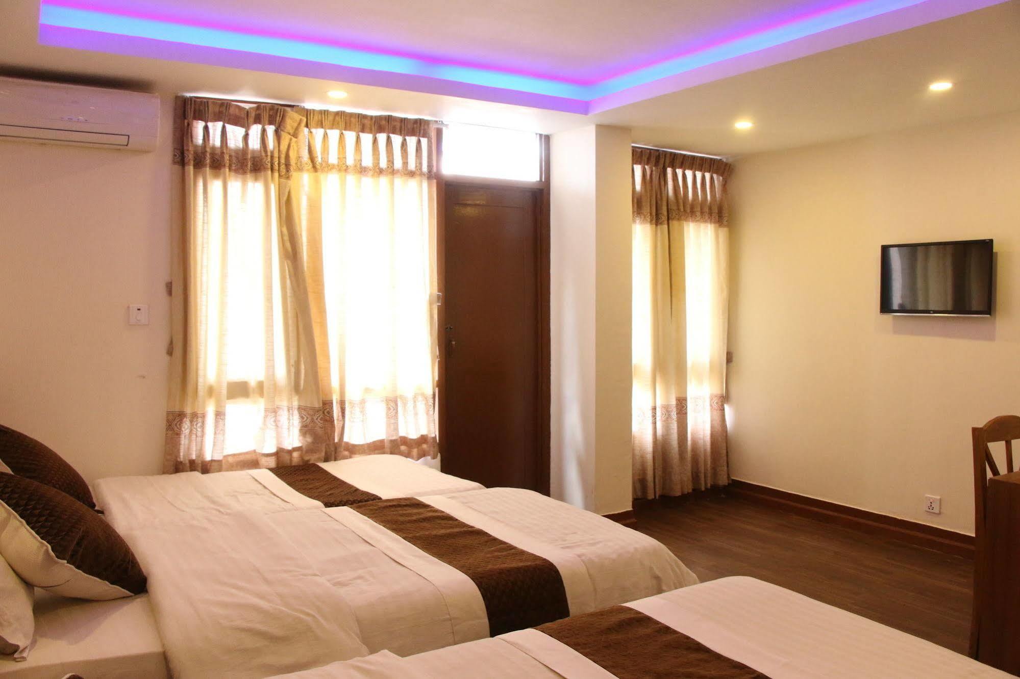 Florid Nepal Inn Kathmandu