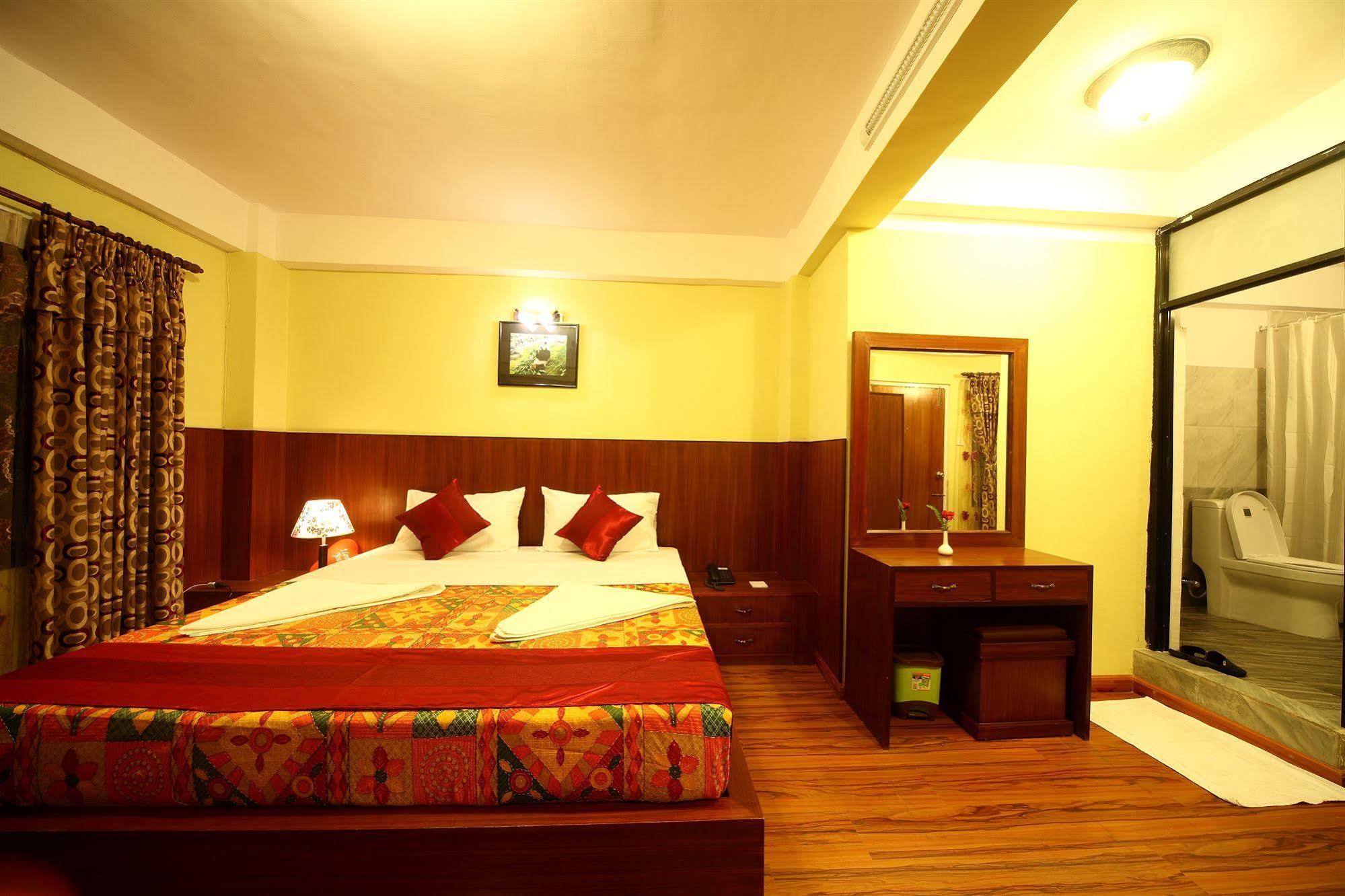 New Panda Hotel 3*