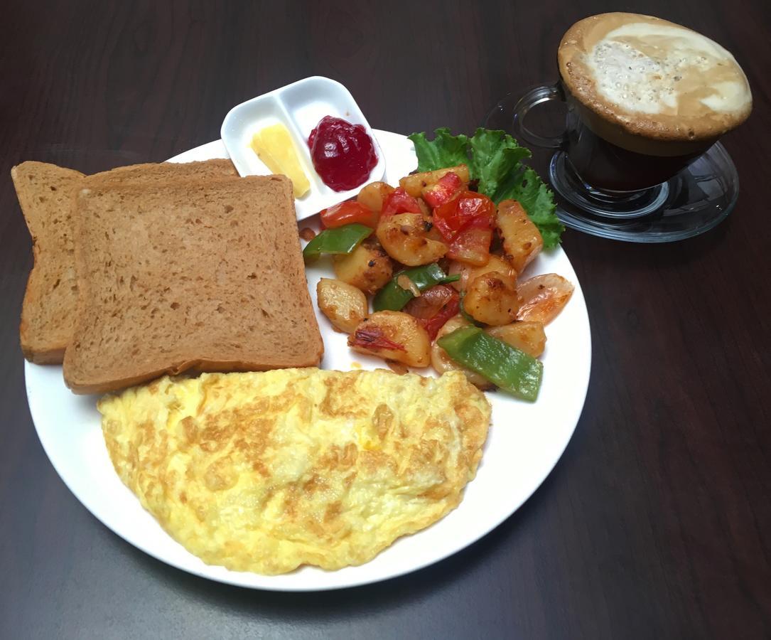Holy Bed & Breakfast 2*