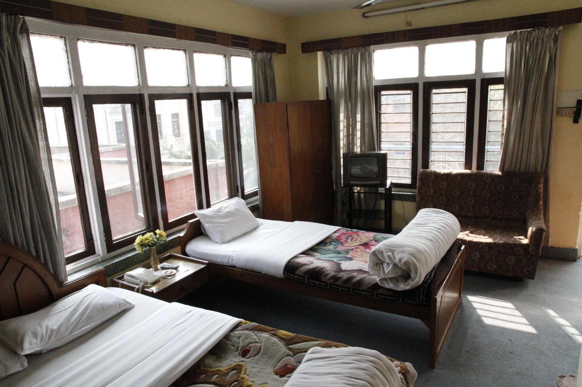 Guest house Red Planet 2*