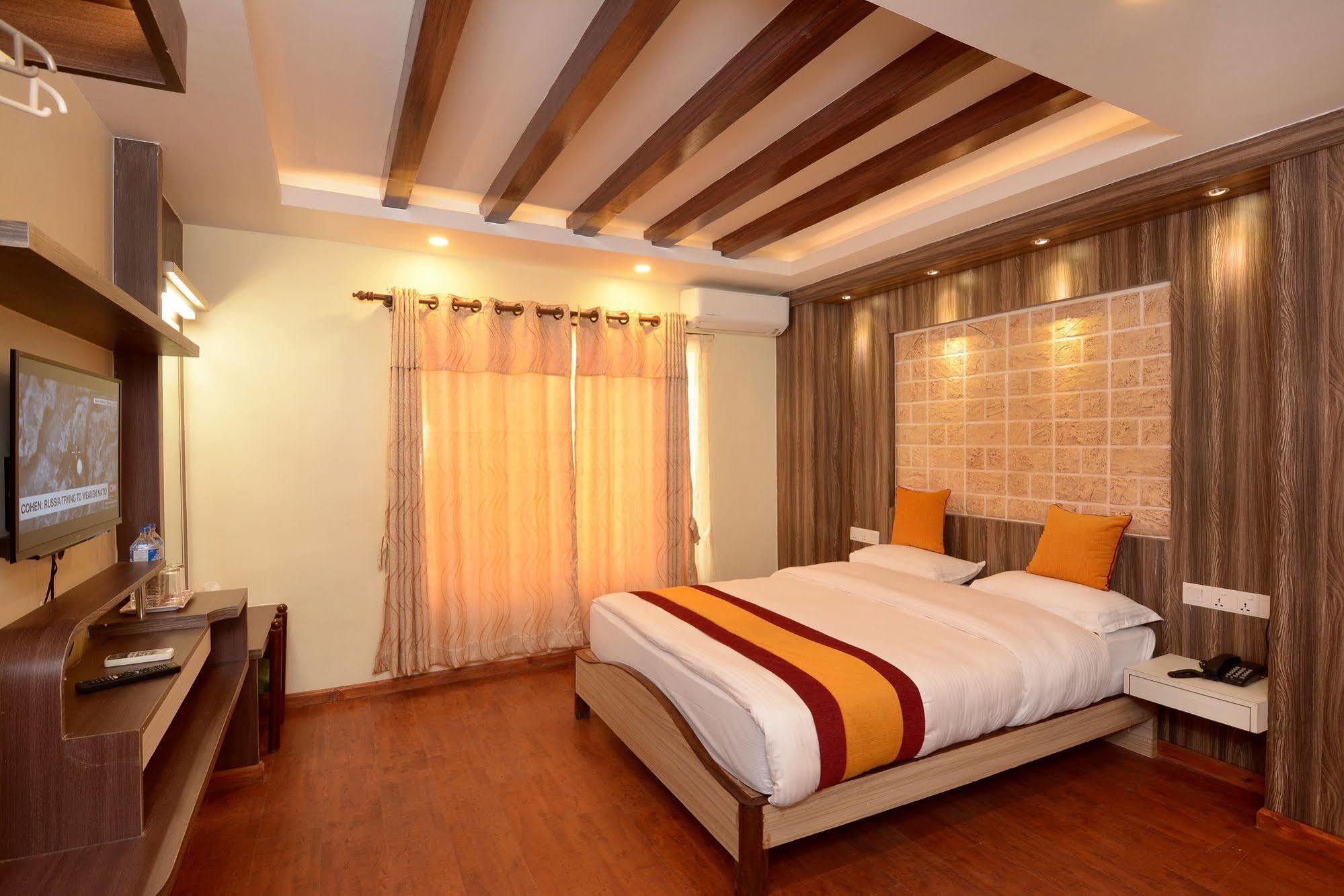 Maya Boutique Hotel 3*