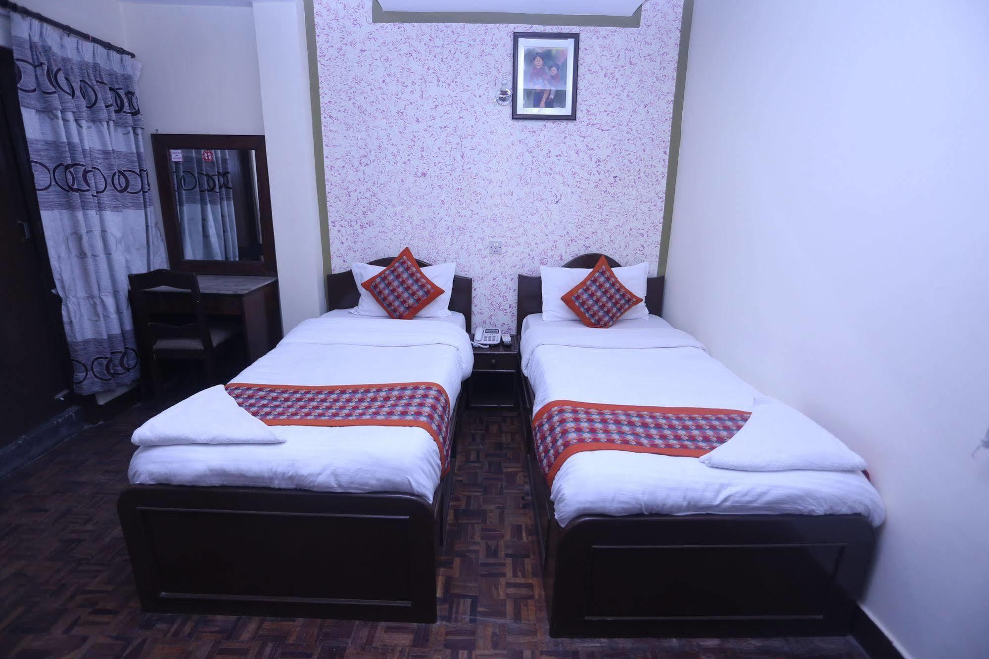 Oyo 153 Aster Nepal Bed & Breakfast 2*