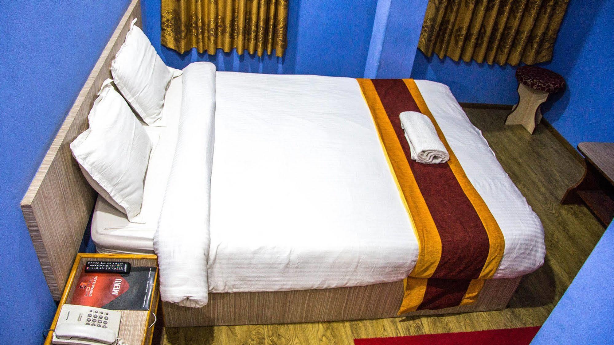 Oyo 789 Shivam Plaza Hotel 3*