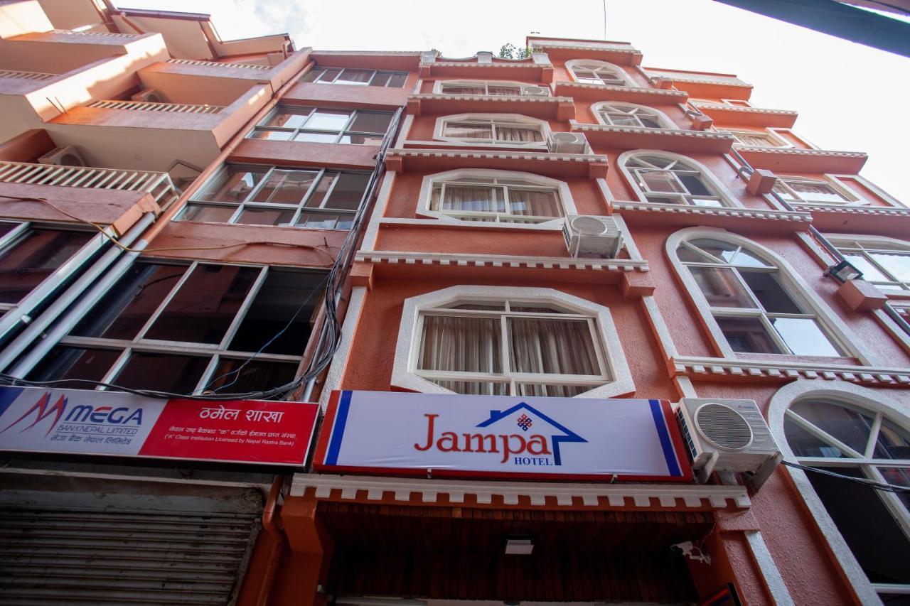 Hotel Jampa 4*