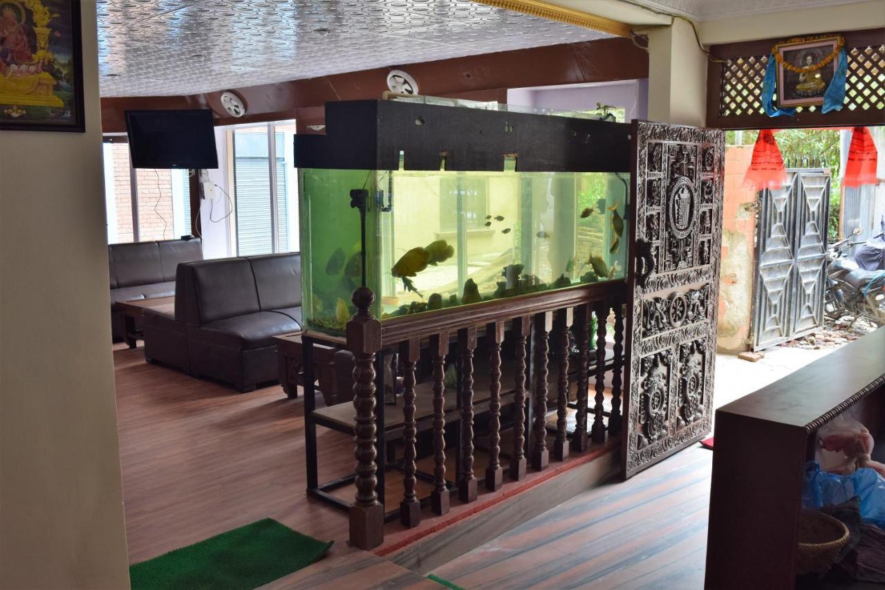 Hotel Triratna *