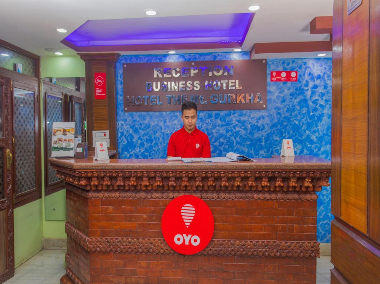 Oyo 208 Mount Gurkha Palace Hotel 2*