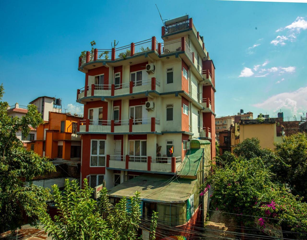Hikers Haven Hotel 2*