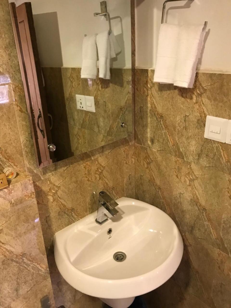 Heranya Yala Hotel