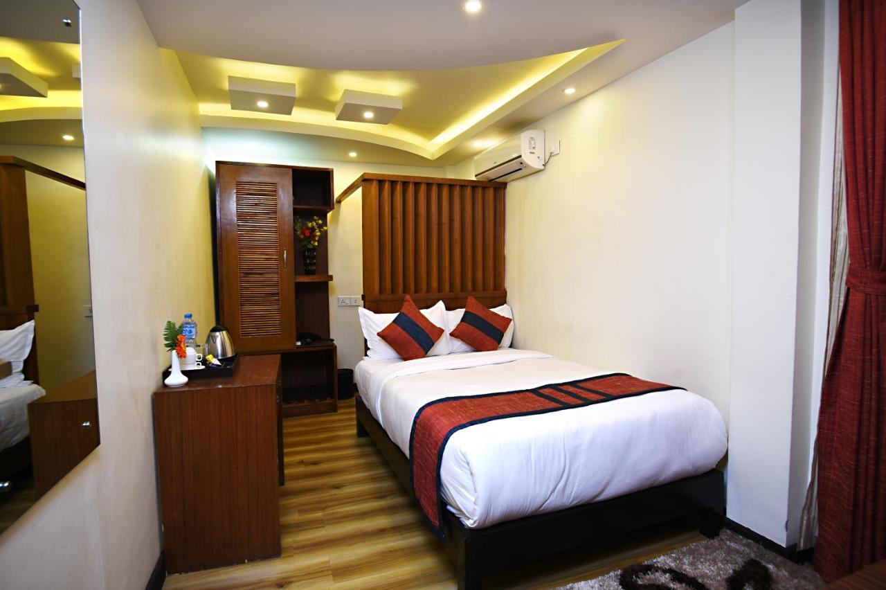 Hotel Jampa 4*