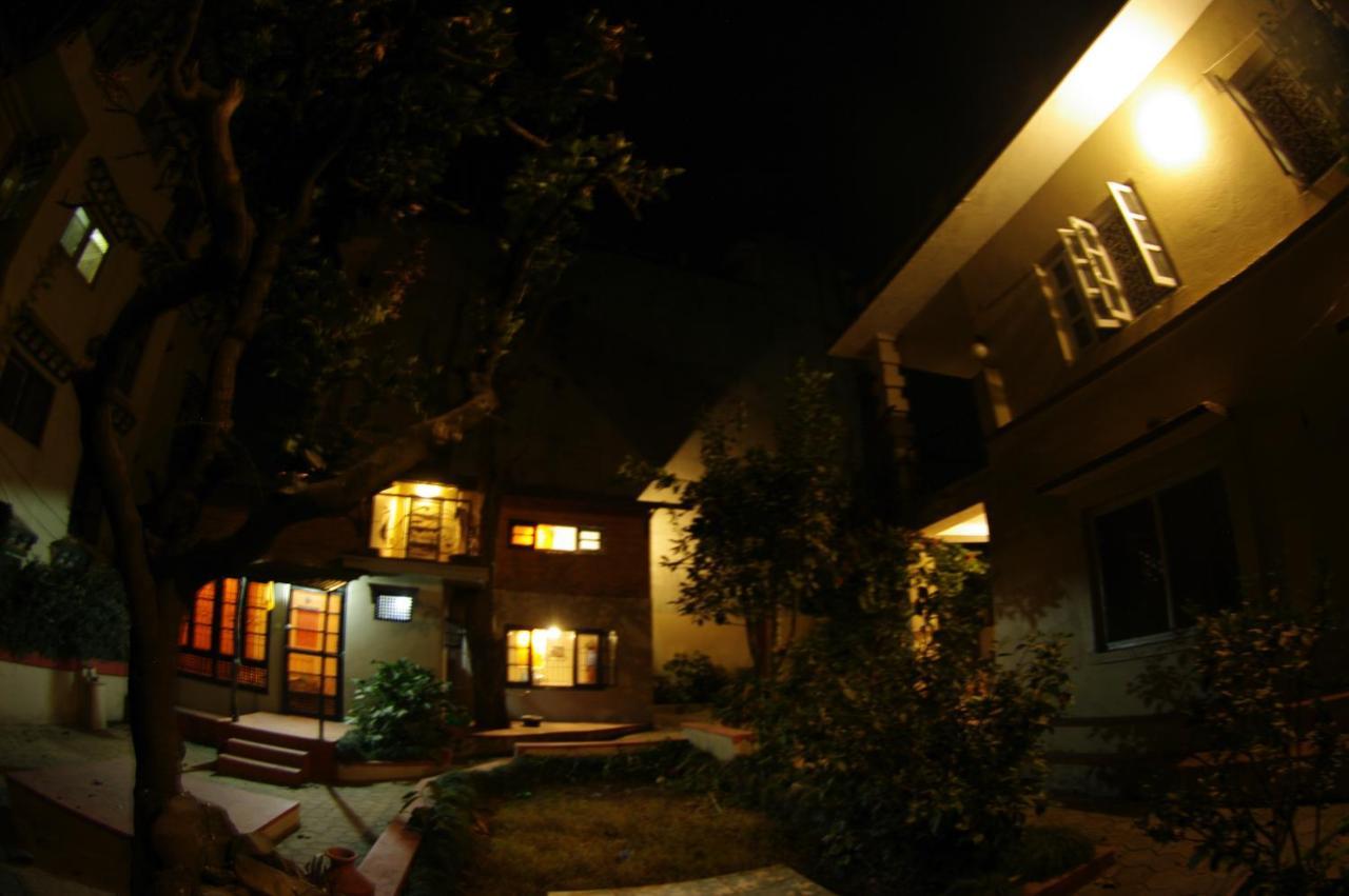 Rumah tetamu Laughing Buddha & Garden Theater *