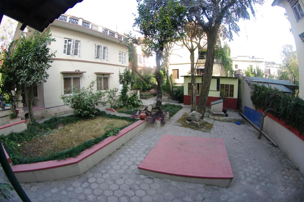 Rumah tetamu Laughing Buddha & Garden Theater *