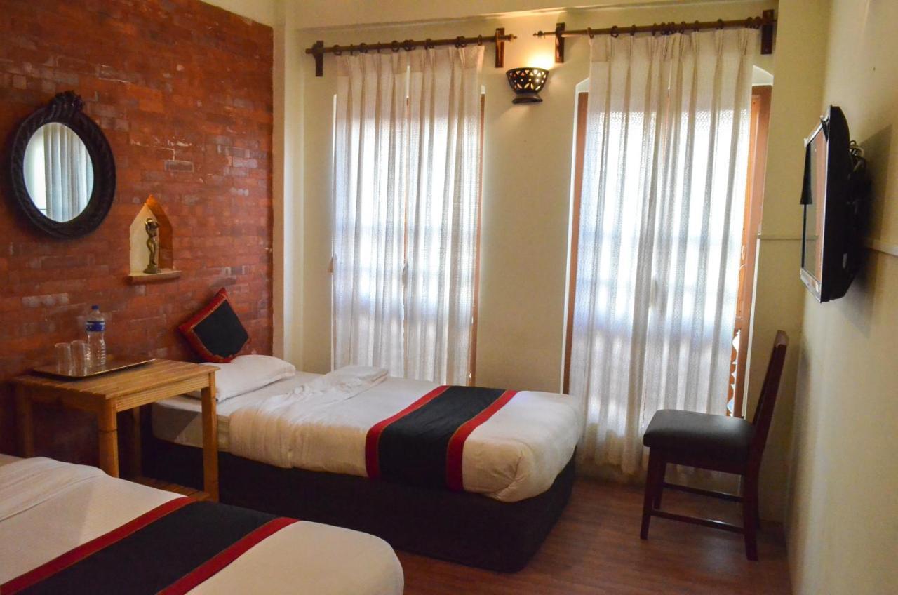 Newa Hotel 2*