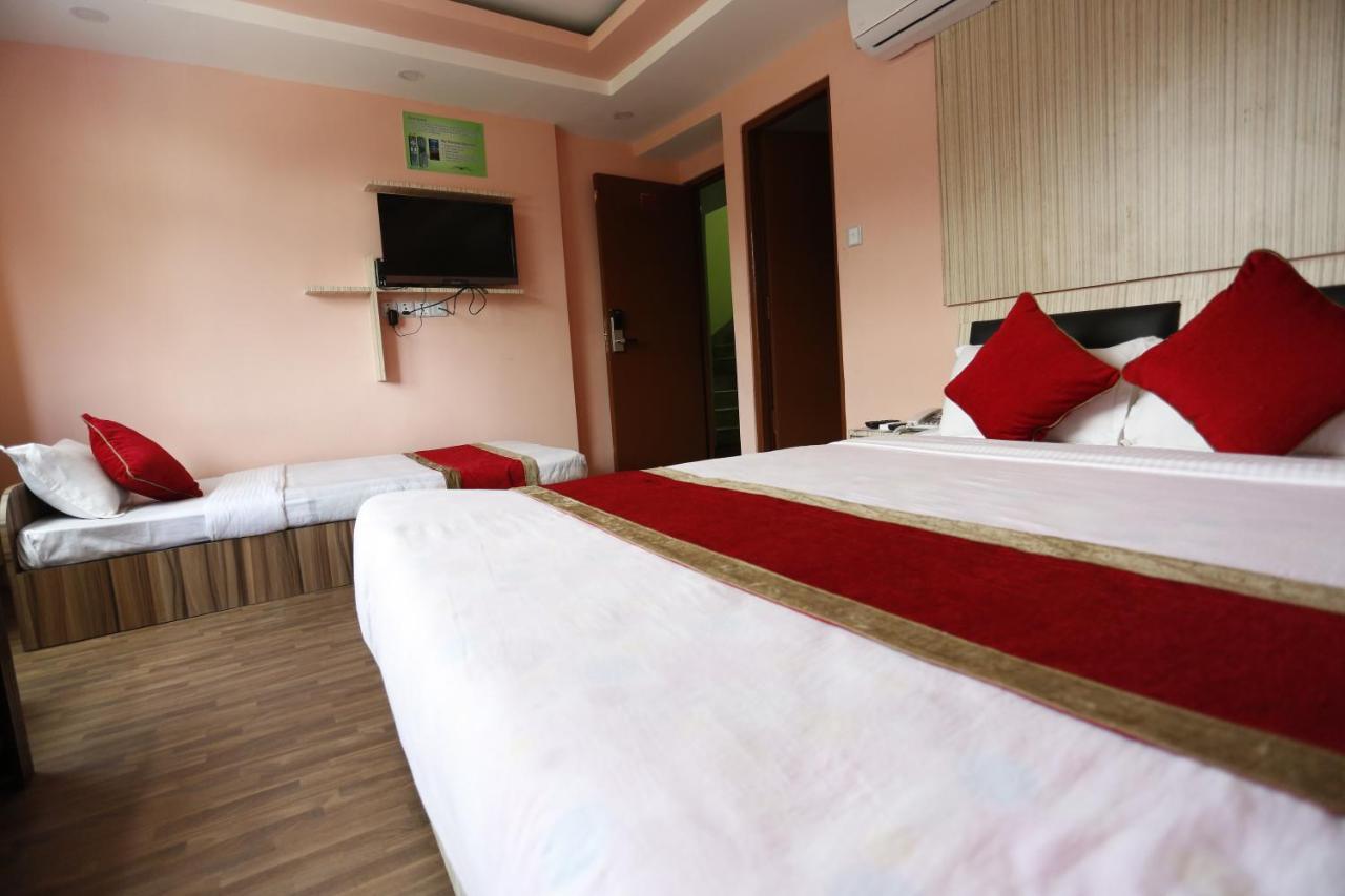 Airport Hotel