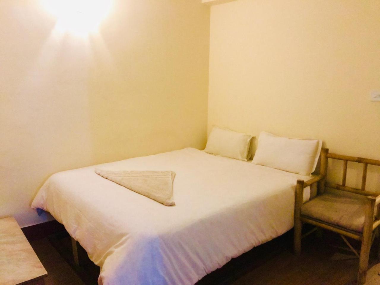 Bed & Breakfast Famous Travellers Hub Kathmandu
