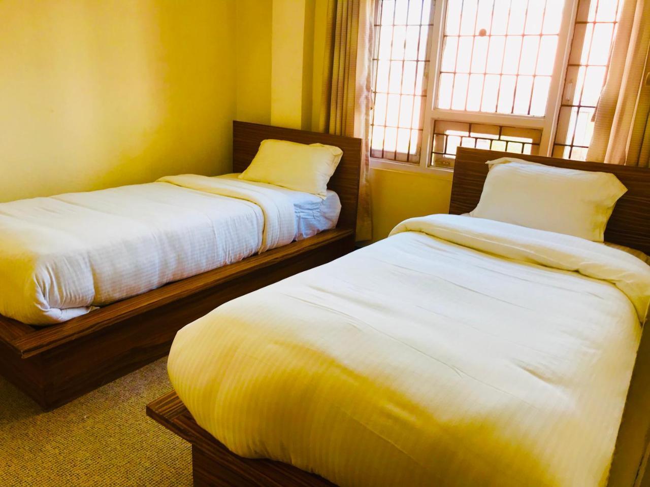 Famous Travellers Hub Bed & Breakfast 2*