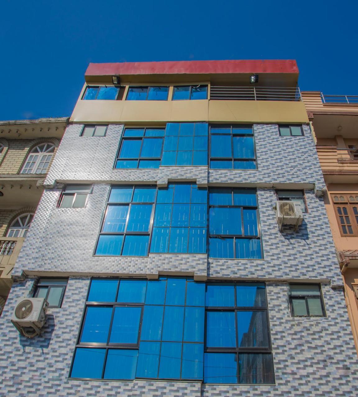 Oyo 296 Subine Guest Hotel