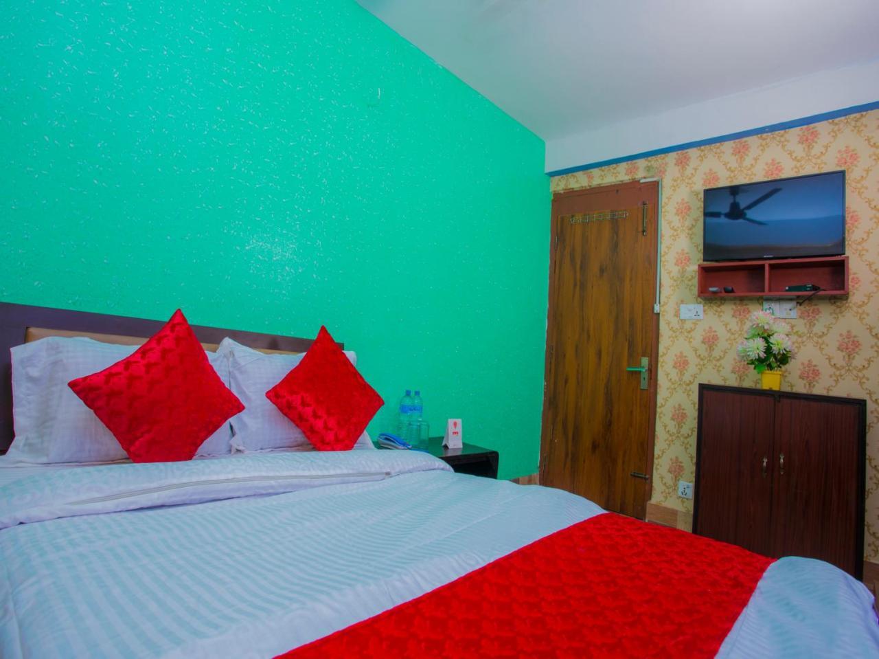 Hotel Oyo 296 Subine Guest Kathmandu