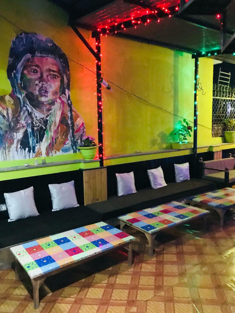 Famous Travellers Hub Bed & Breakfast 2*