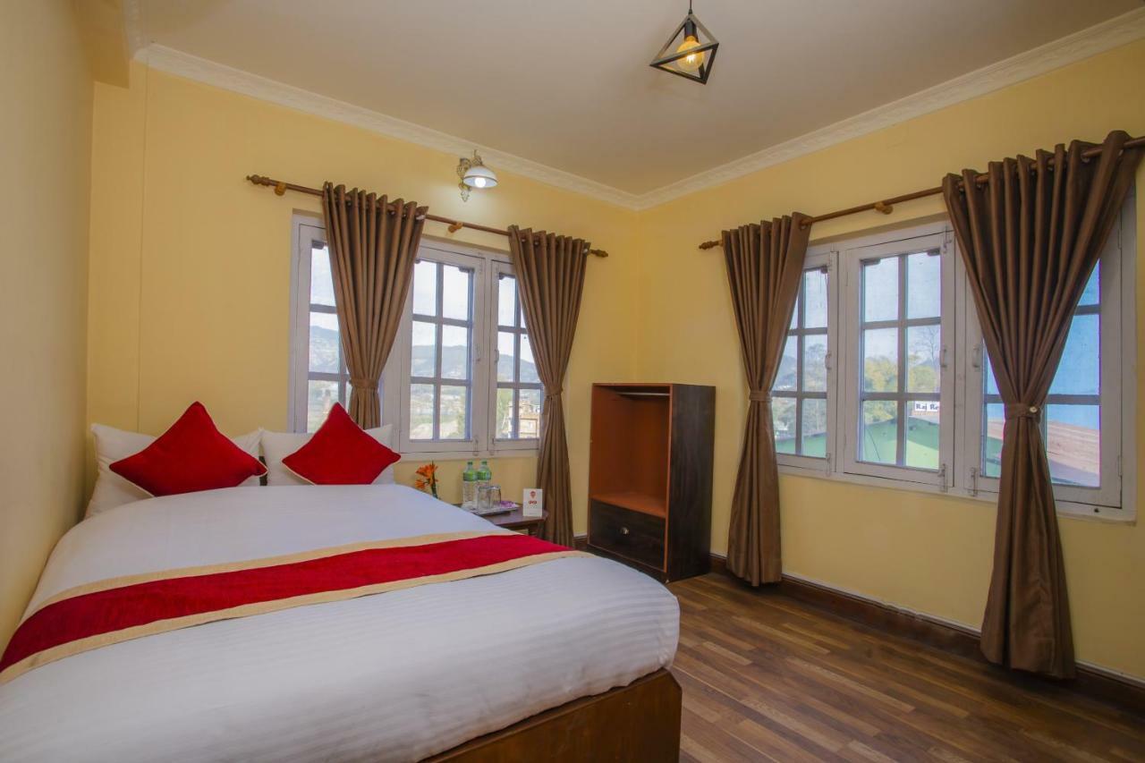 Spot On 380 Pashupati Plaza Hotel