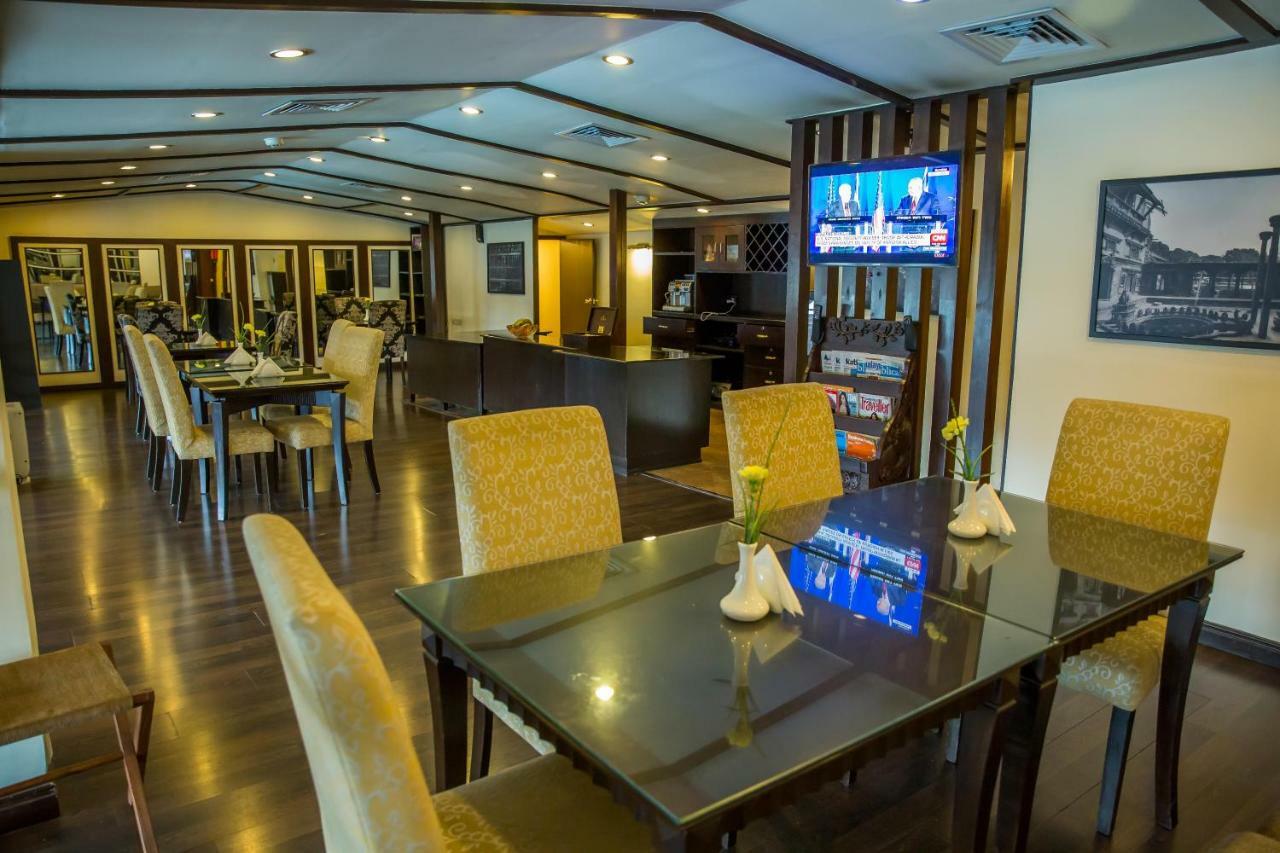 De L' Annapurna Hotel 5*