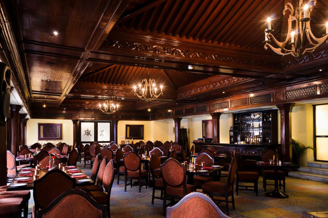 De L' Annapurna Hotel 5*