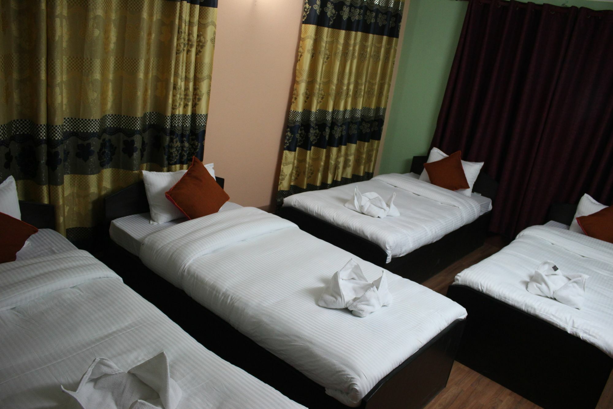 Travellers Dorm