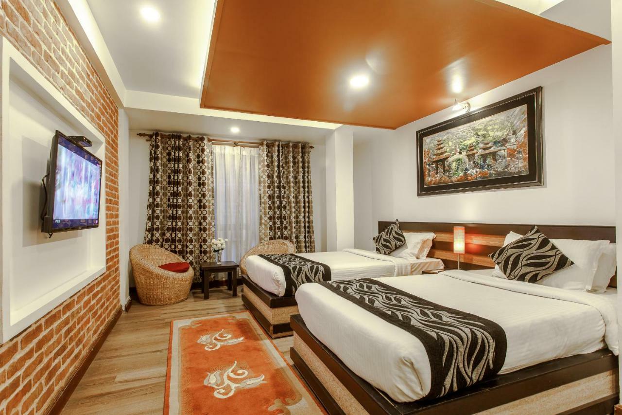 Shreesu Hotel 3*