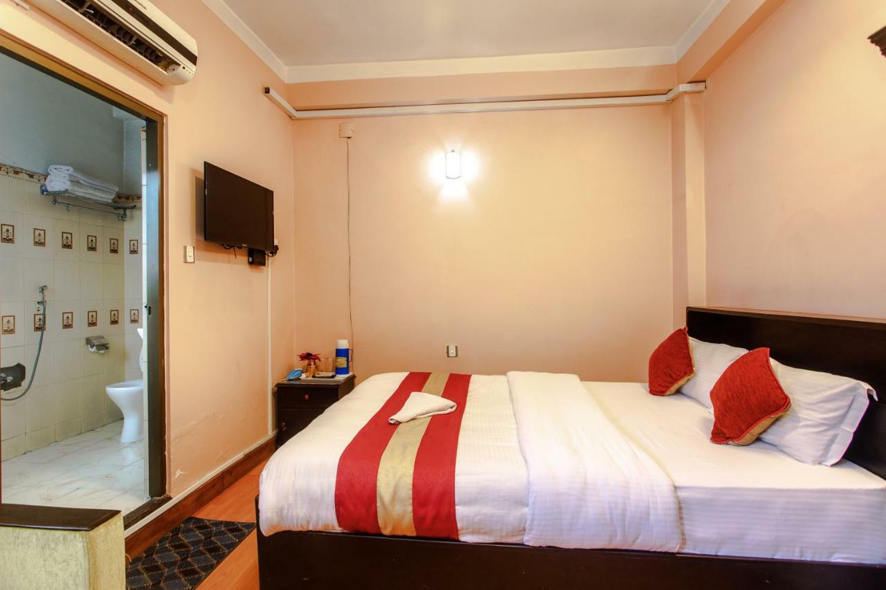 Hotel Nepalaya 3*