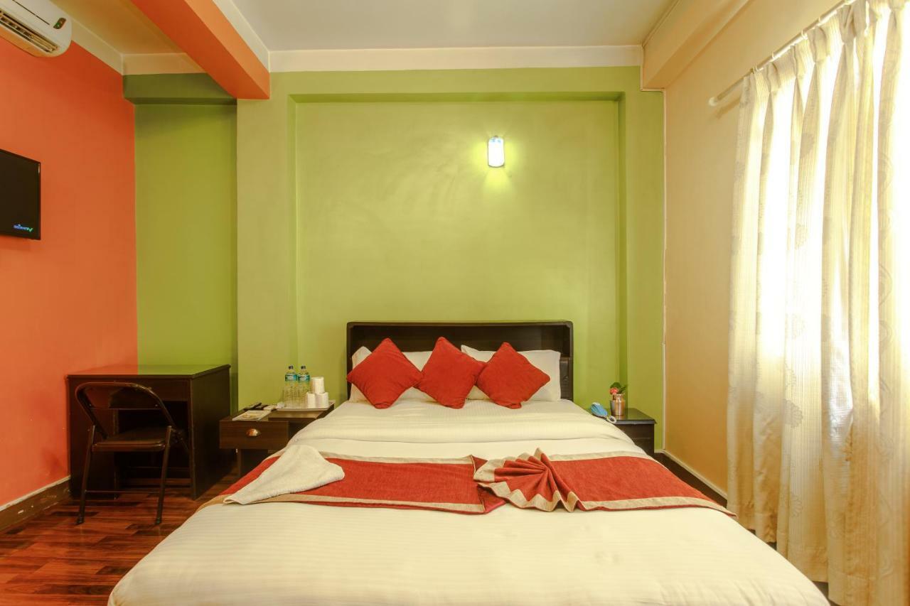 Hotel Nepalaya 3*