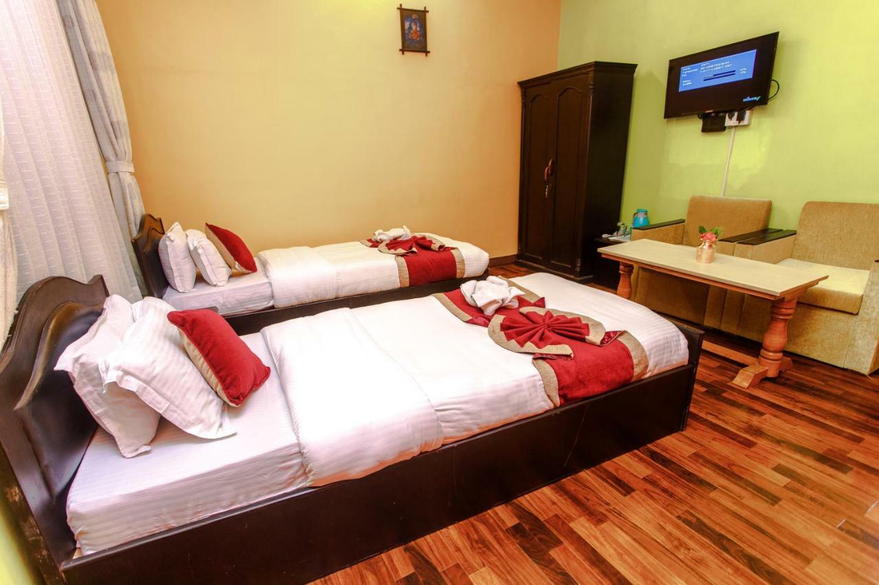 Hotel Nepalaya 3*