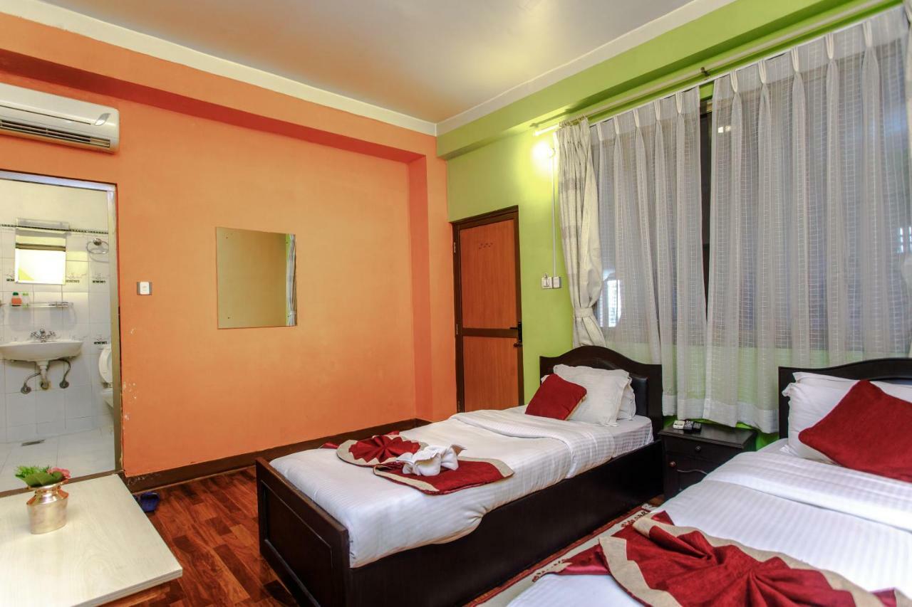 Hotel Nepalaya 3*