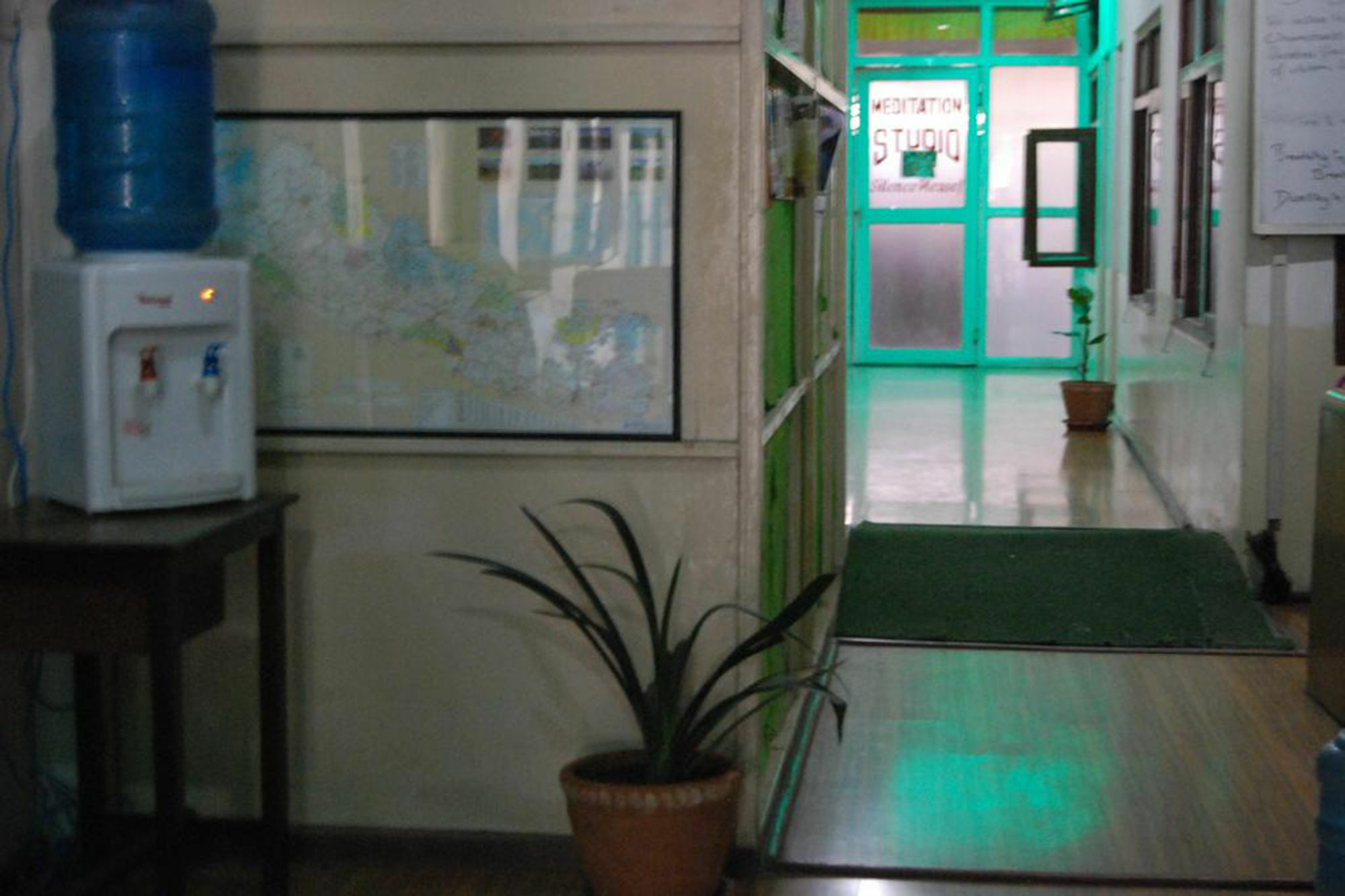 Guest house Flavors Meditation Center 2*