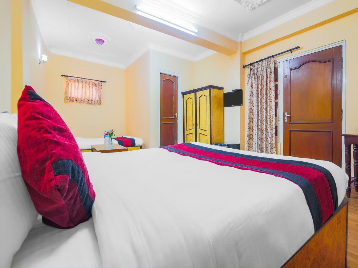 Hotel Happy Or Mudkhu Durbar