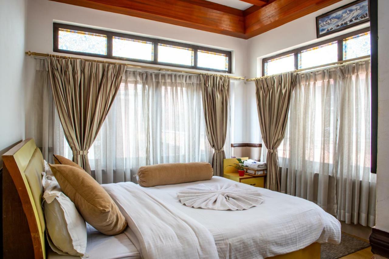 Hostel Shangrila Boutique *