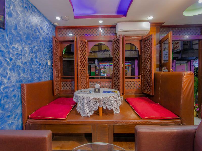 Hotel Oyo 208 Mount Gurkha Palace 2*