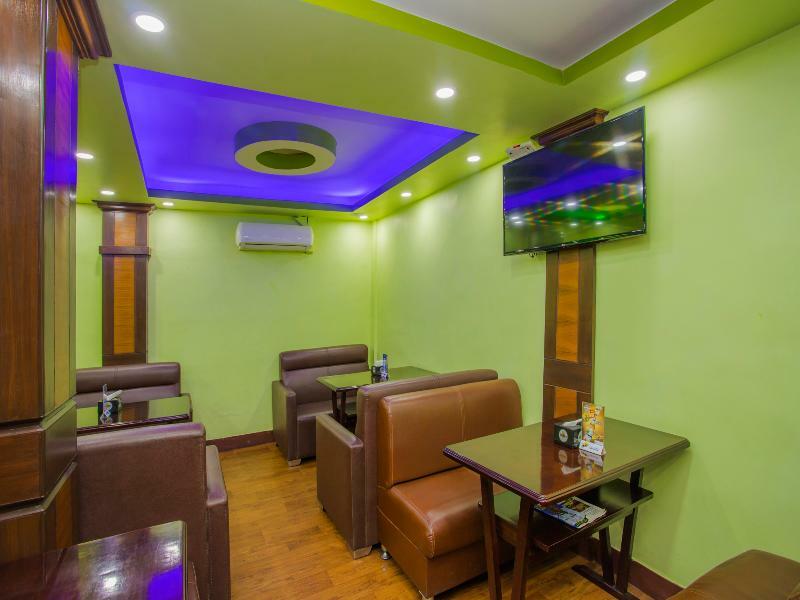 Oyo 208 Mount Gurkha Palace Hotel Kathmandu