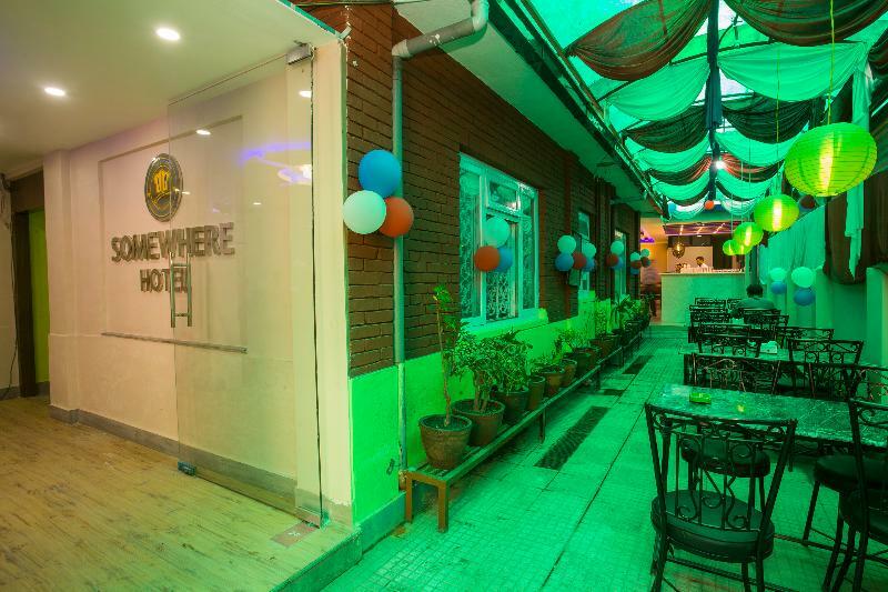 Oyo 146 Somewhere & Resturant Hotel 2*