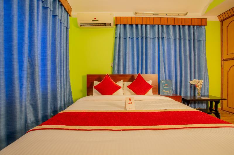 Hotel Oyo 146 Somewhere & Resturant 2*