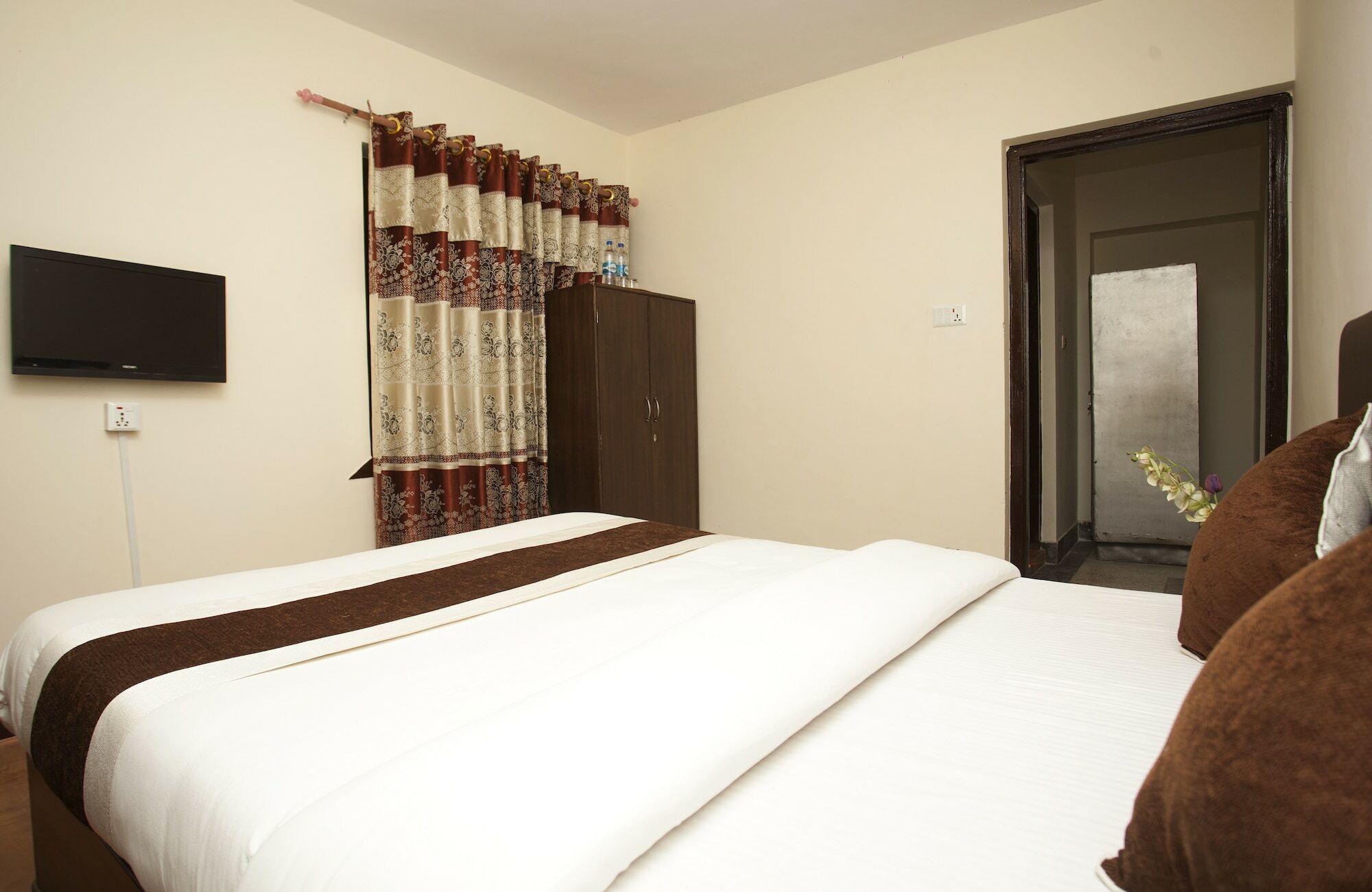 Guest house Tibet Peace