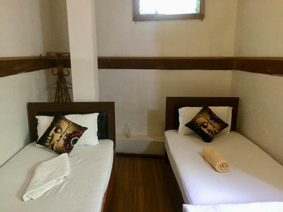 Guest house Flavors Meditation Center 2*