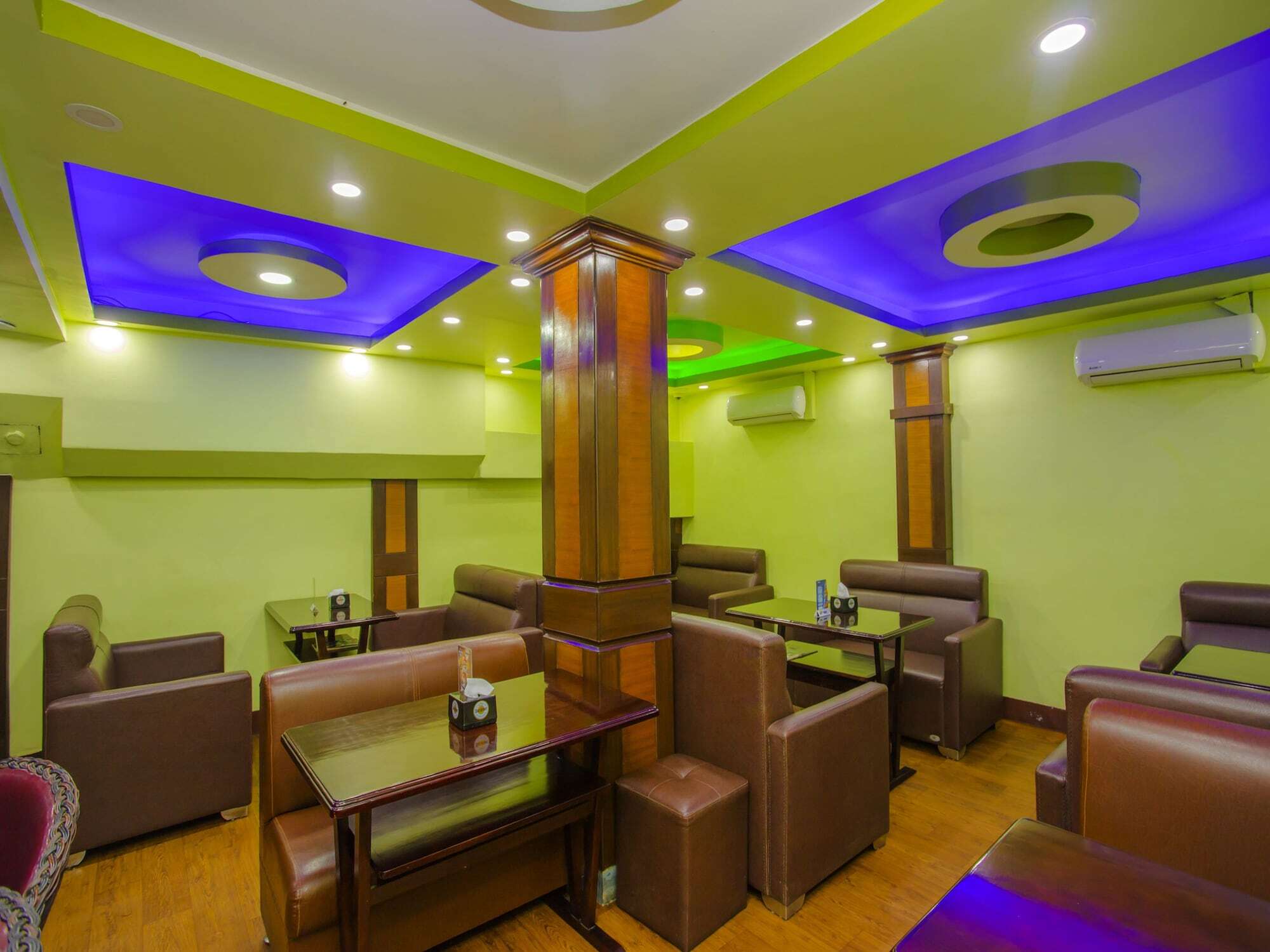 Hotel Oyo 208 Mount Gurkha Palace Kathmandu