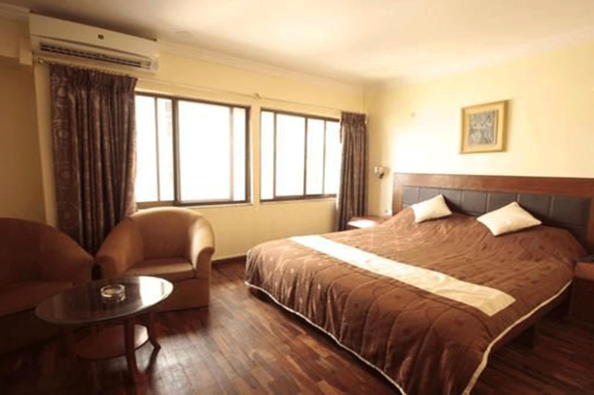 Kubeyra Mahal Hotel
