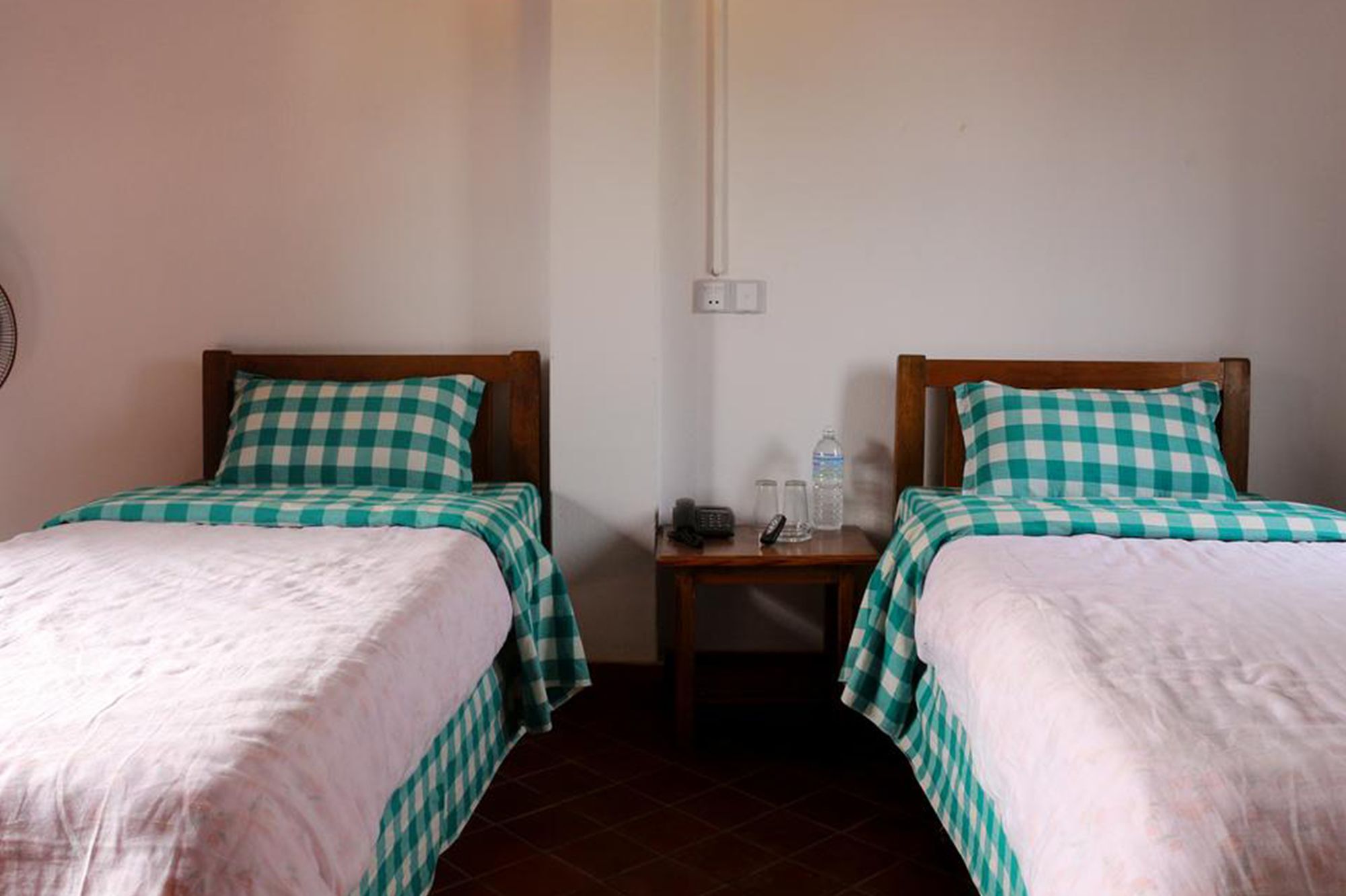 Bravo P. Ltd Hotel 3*