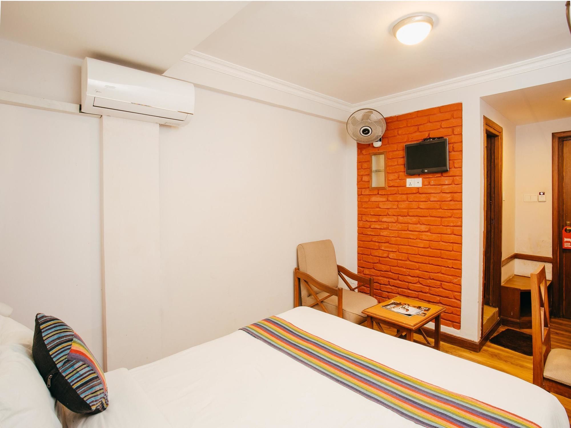 Hotel Oyo 117 Osho