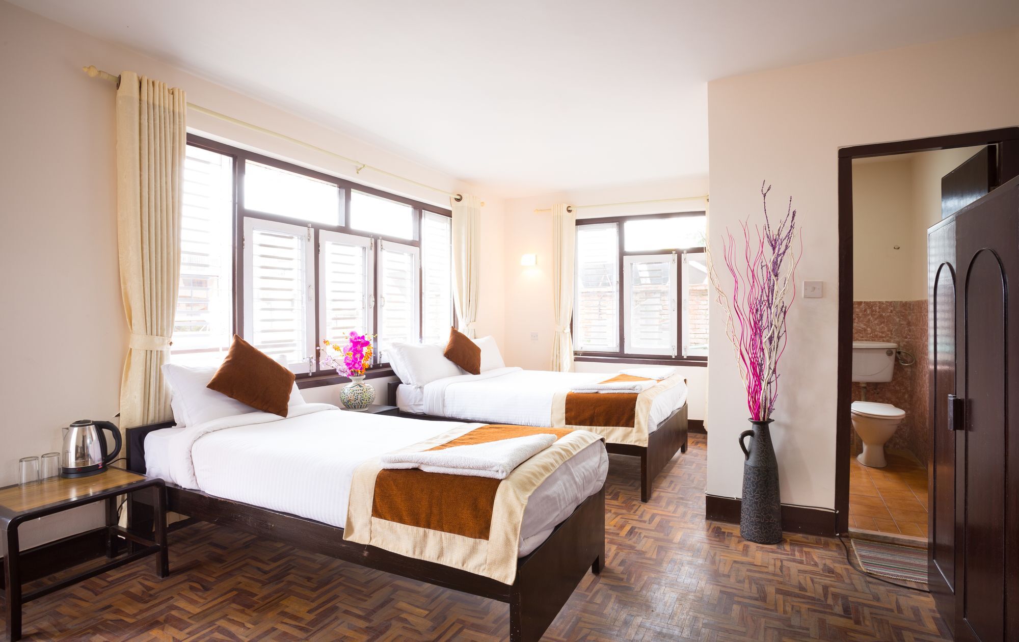 Tashi Dhele Hotel