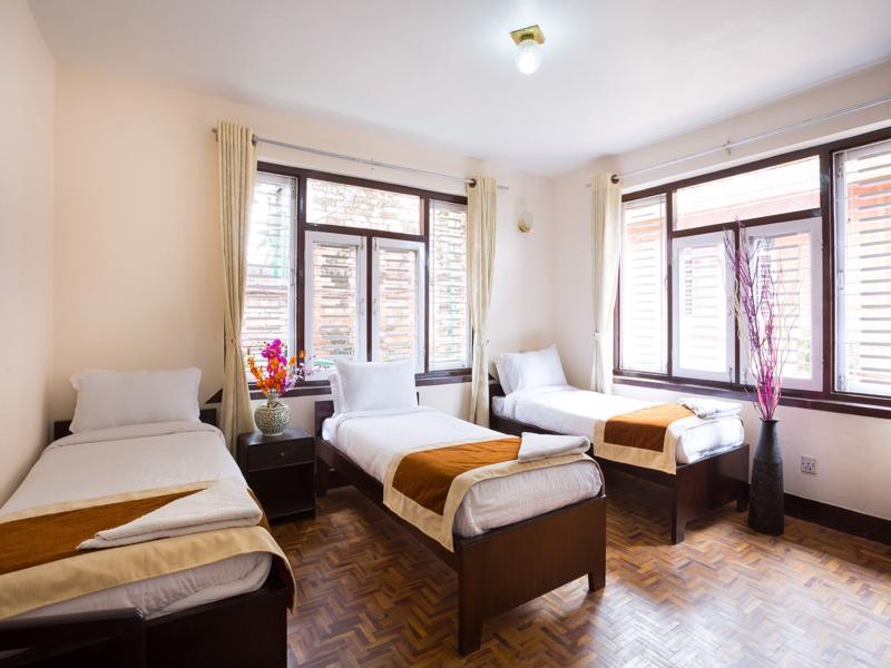 Tashi Dhele Hotel 3*