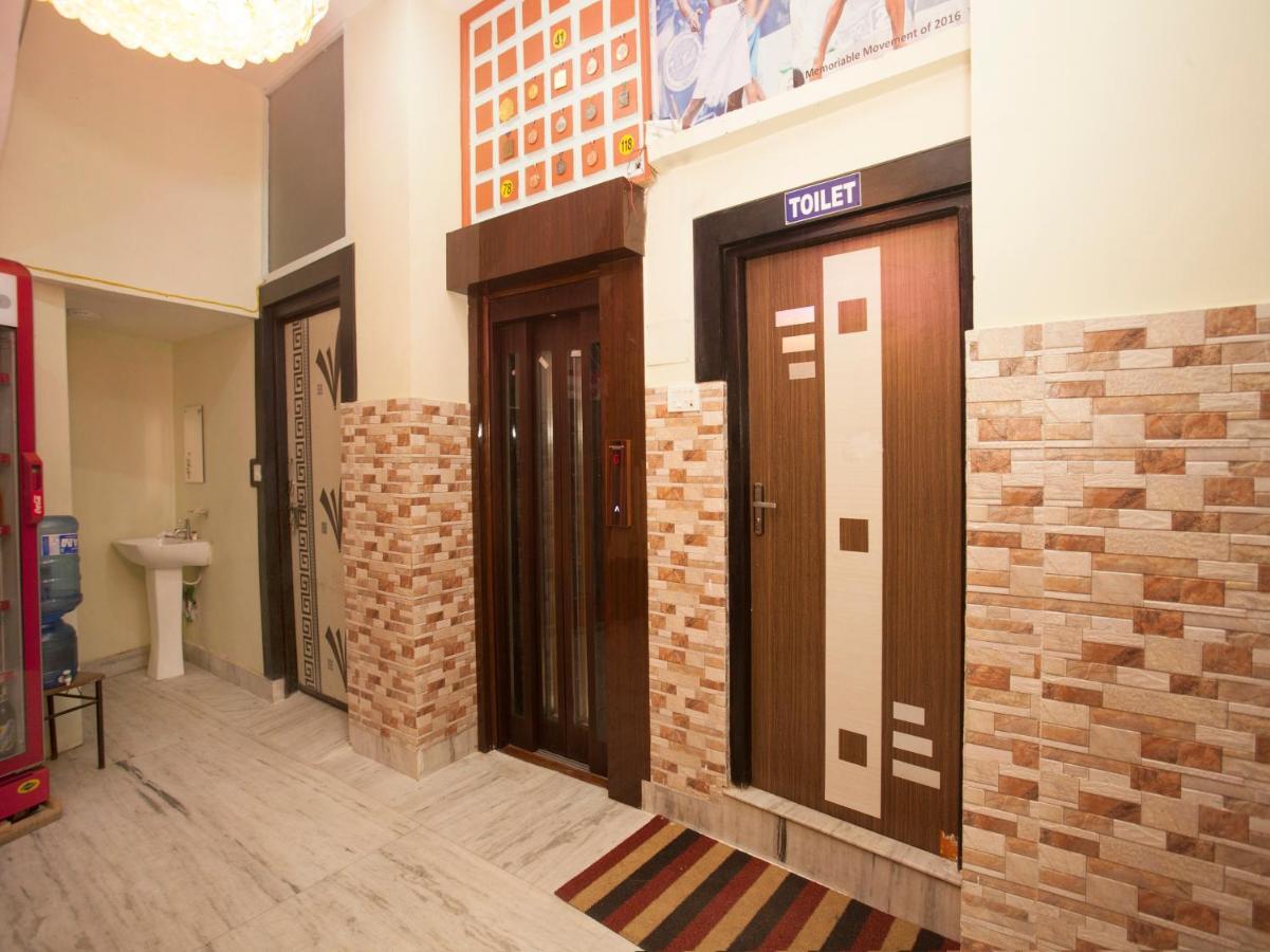 Hotel Blackstone 2*